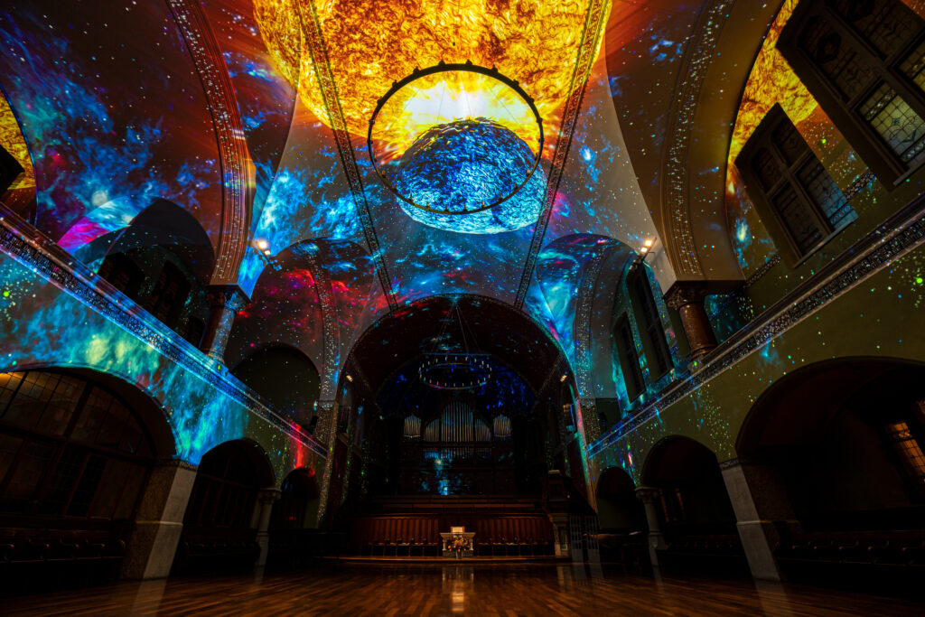 Lichtinstallation Genesis II in Zürich Foto: MAKANART